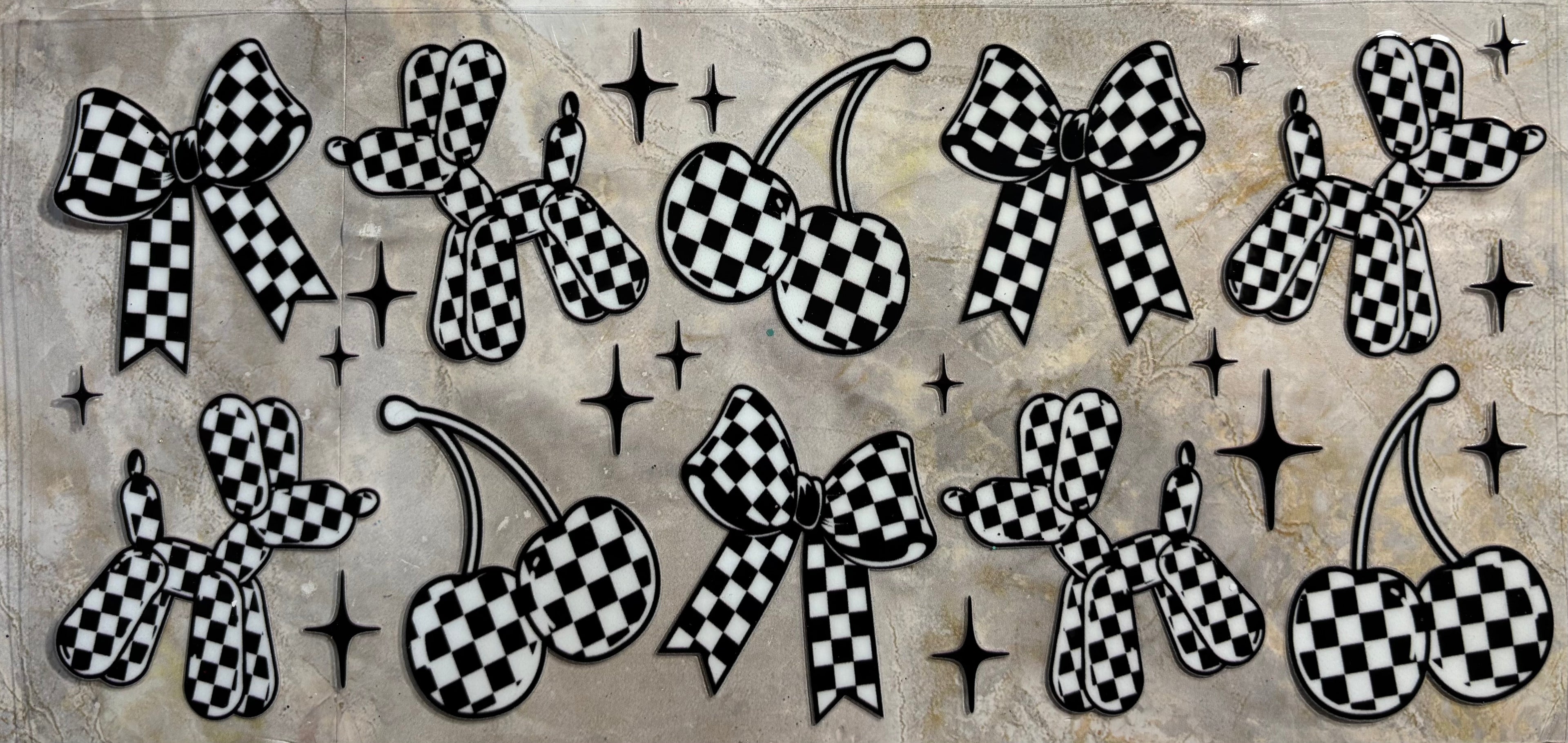 Checkered cherries